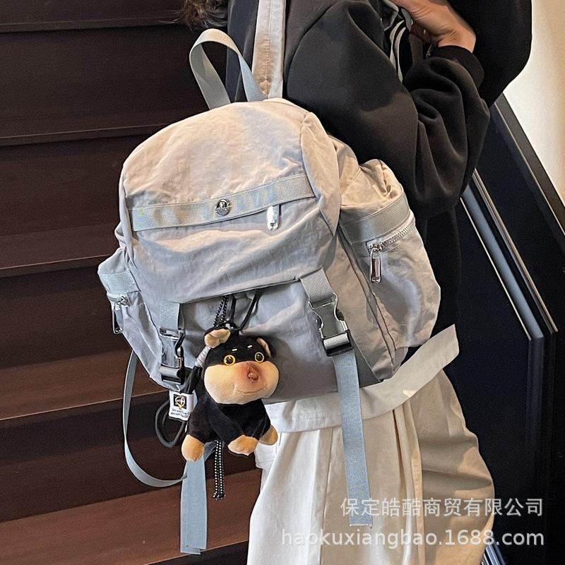 Schoolbag Korean Version Trendy Student Bag Women's 1011 New Fashion and Leisure Large-capacity Backpack Simple and Versatile Commuter Women's Bag