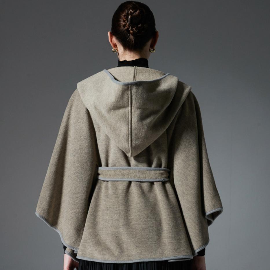 Damen Doppelseitiger Wollähnlicher Kapuzen-Cape-Schal, Poncho-Wickelmantel mit Schleifenband, 143×123cm Dicke Warme Oberbekleidung für Herbst Winter