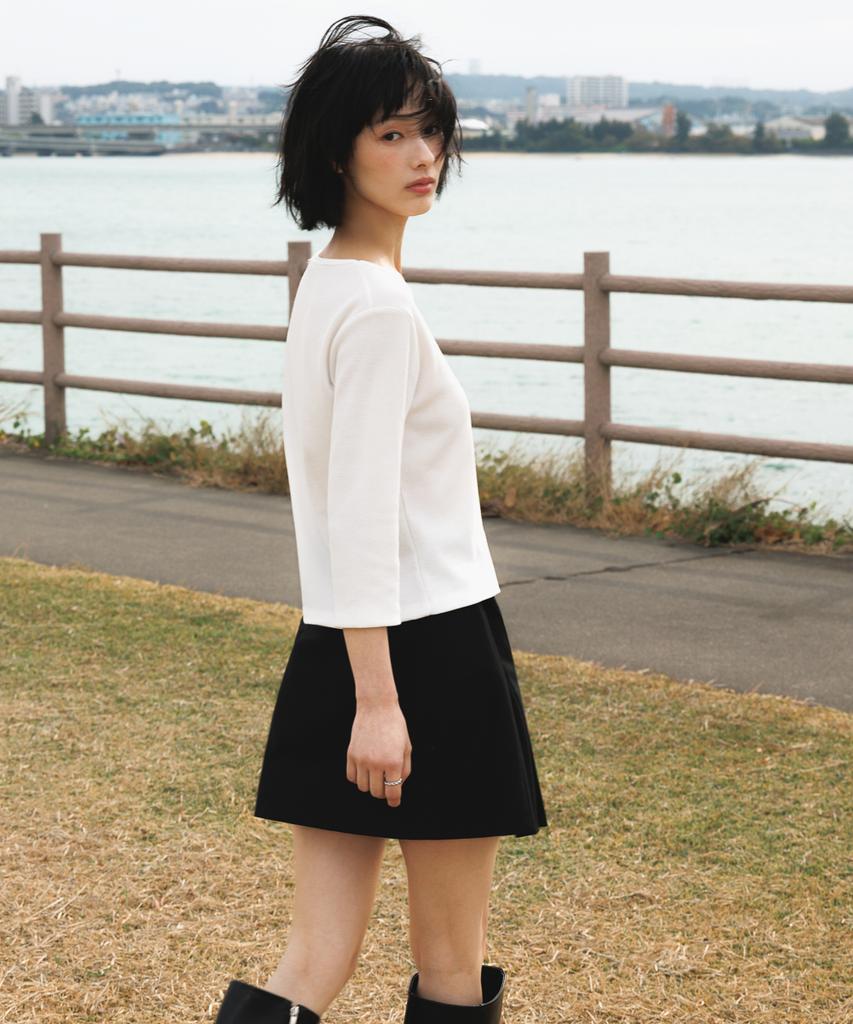 DEHEVE Basic Waffle T-Shirt [Ivory]