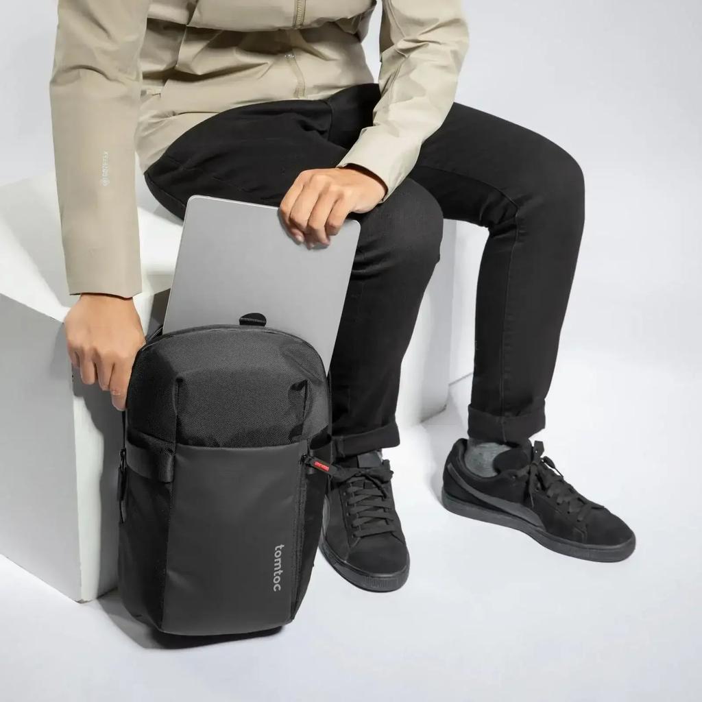 Tomtoc - Navigator-T24 Sling Bag M - Shoulder Bag Black
