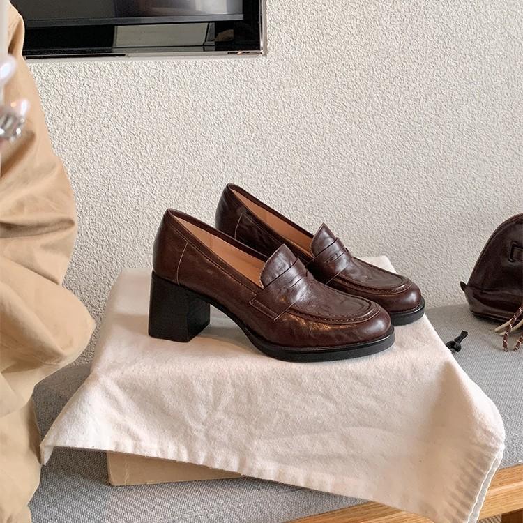 Su Yinyin same style~ retro round head thick heel one pedal lazy loafer single shoes women's versatile height increase jk small leather shoes