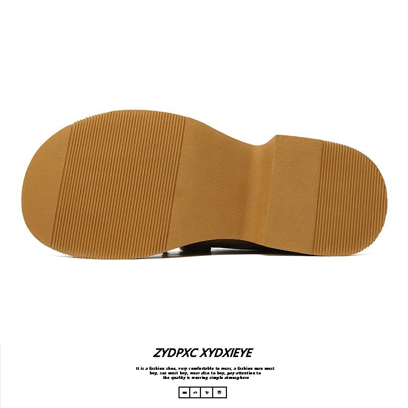 Derby Shoes Men's Spring and Summer 2024 New Mickey Big Head Shoes Low Top Big Yellow Boots Round Head Fashion Leather Shoes 9522-E