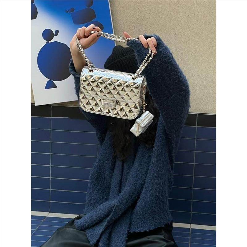 IELGY Women's Patent Leather Square Bag, Versatile Tofu Bag, High-end Silver Diamond Shoulder Chain Bag.