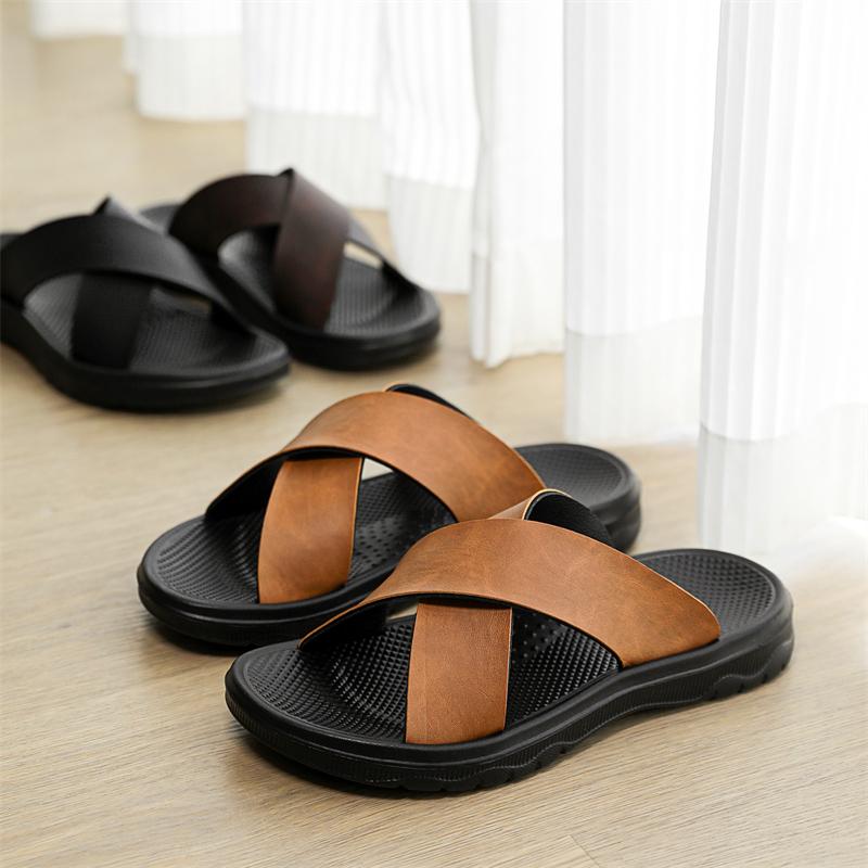 Fashion Men Shoes New Summer Shoes Italian Leather Slippers Men High Quality Size 38-47 Beach Slip On Flats Man Flip Flops Mens Sandals