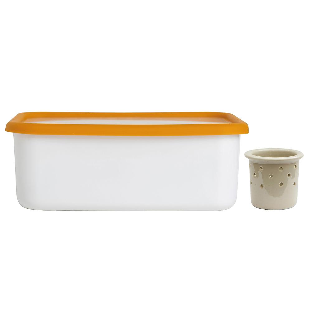 Enamel Pickling Container Emile Yellow Remover to Acids and Alkalines and Does Not Transfer and Direct Heat GoodPlus+ [Water Included] [Resistant