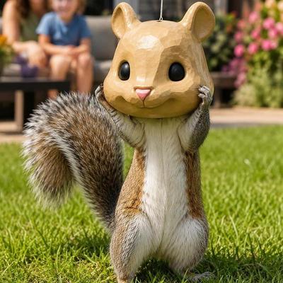 Squirrel Head Feeder Decorative Funny Animal Face Hanging Feeder for Tree Deck Outdoor Garden Ornament