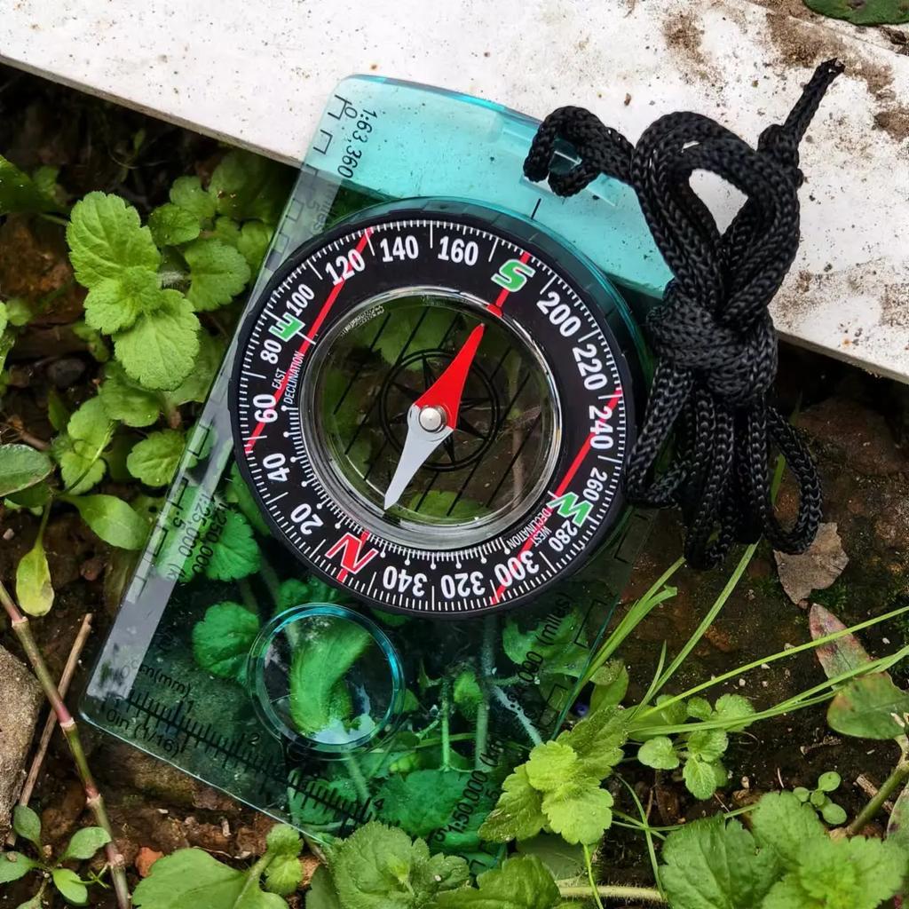 Multifunctional Outdoor Compass Proportional Mapping Ruler Compass Suitable for Hiking Reconnaissance Camping Navigation
