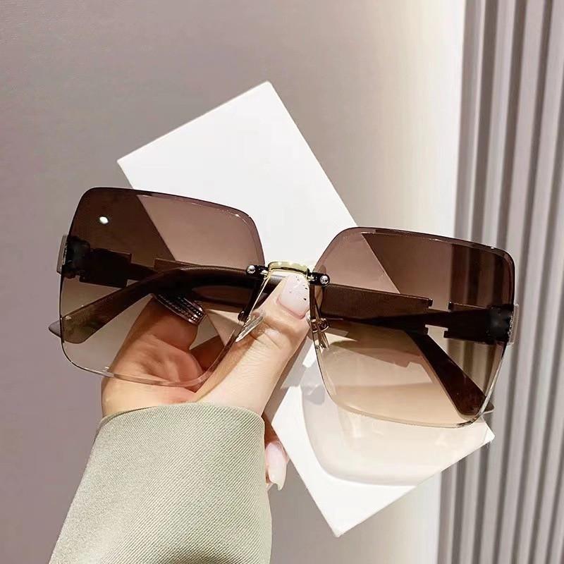 2024 Women's Designer UV Protection Sunglasses: High-End, Large Face Slimming, Summer Fashion