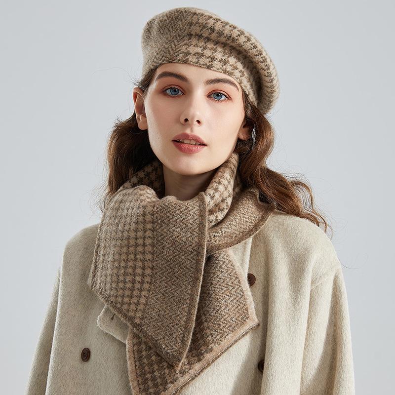 New Checkerboard Autumn and Winter Knitted Beret Children Retro Fashion Flat Top Beanie Painter Hat