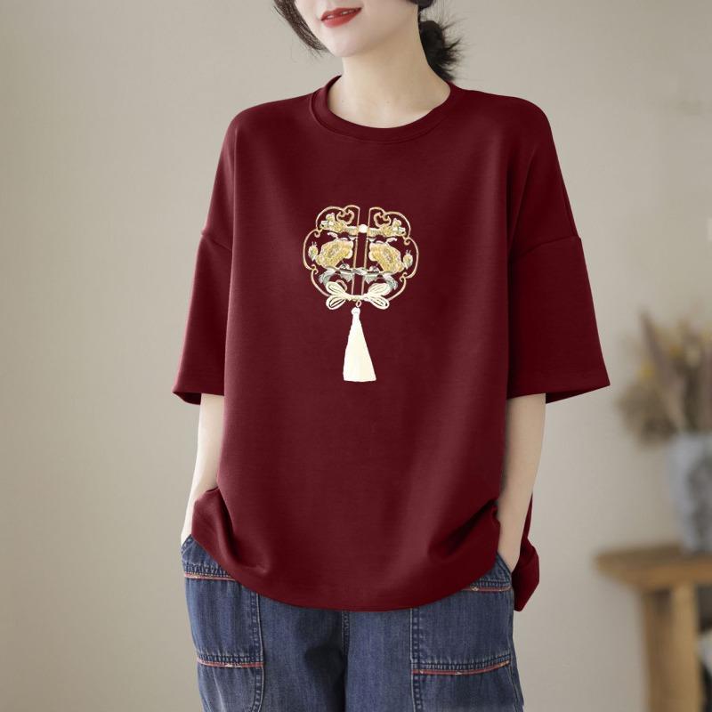 Women's Chinese Knot Embroidery Drop Shoulder T-Shirt
