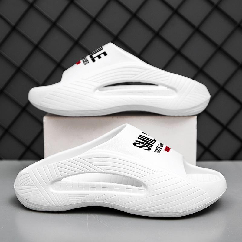 Summer men's outdoor thick-soled flip-flops student trend new open-toed beach shoes travel breathable trendy slippers