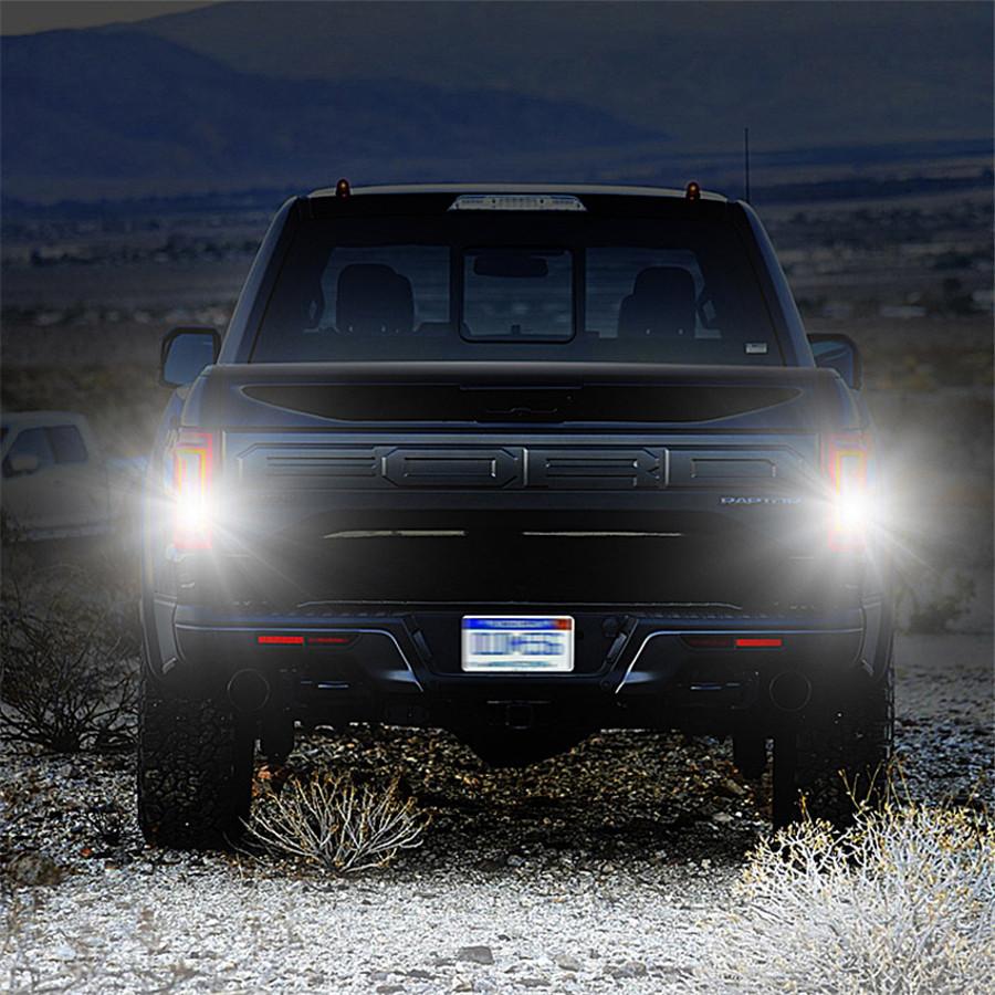 This High Power T15 LED Bulb Is Powered by 18 Pieces 3030 SMD LED Chips On Top with 6 Pieces 3030 SMD LED Chips On the Sides.