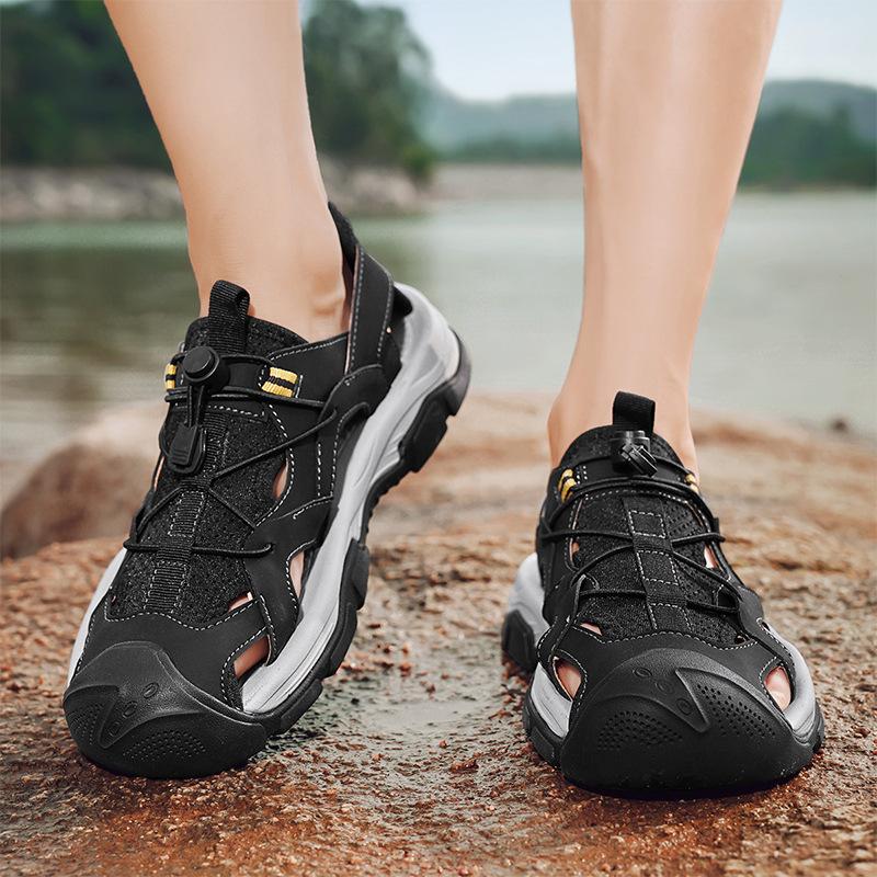 2025 Hot-selling Large-size Summer New Men's Shoes Outdoor Hiking Breathable Bag Head Anti-collision Beach Sandals