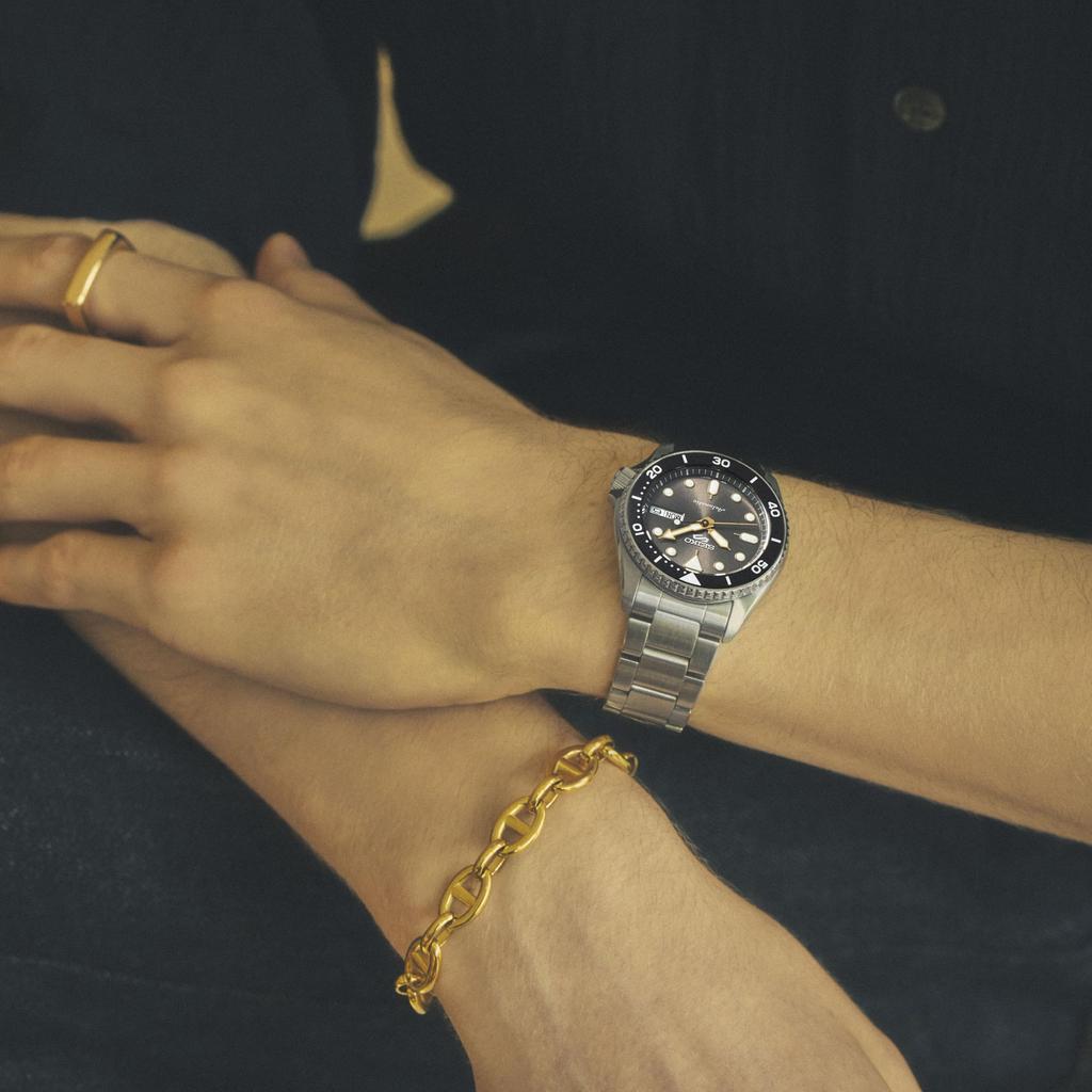 Seiko Five Sports SKX Automatic SBSA301 Mid-size Watch, Silver,