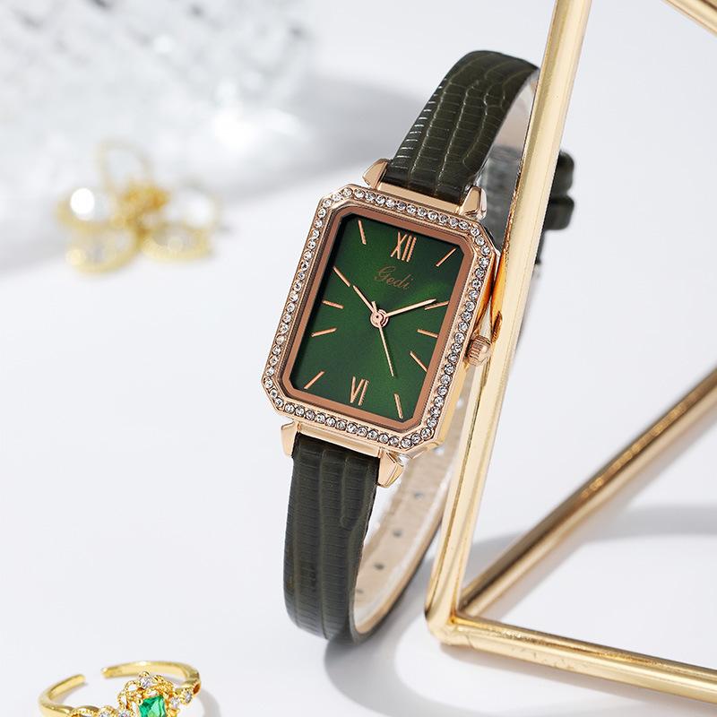 

Fashion Personality Niche Square Plate Quartz Watch Women S Diamond-Encrusted Light Luxury Temperament Student Belt Watch