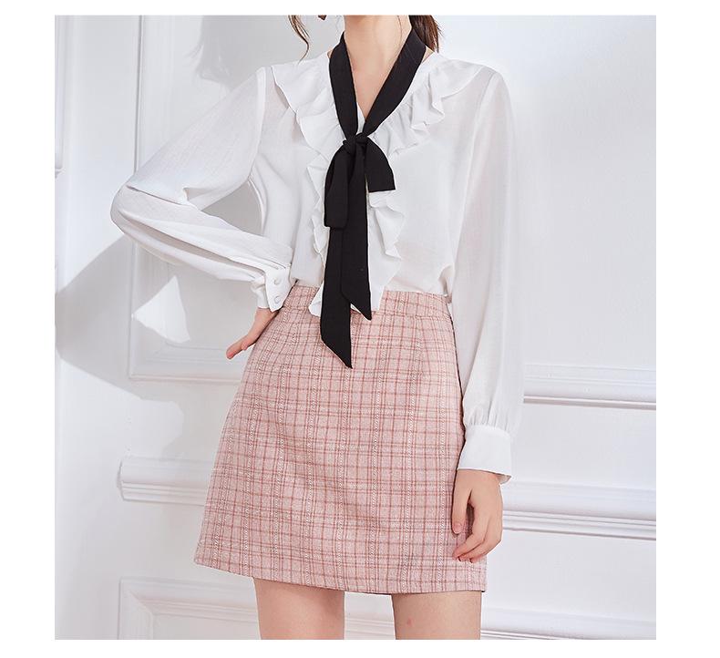 Plaid Yarn-Dyed Stretch Polyester Fabric for Women's Spring/Autumn Suits, Shirts, and Dresses.