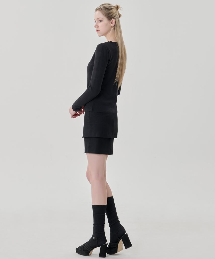 HYEYEONG KIM Asymmetrical Strap Fleece T-Shirt - Black