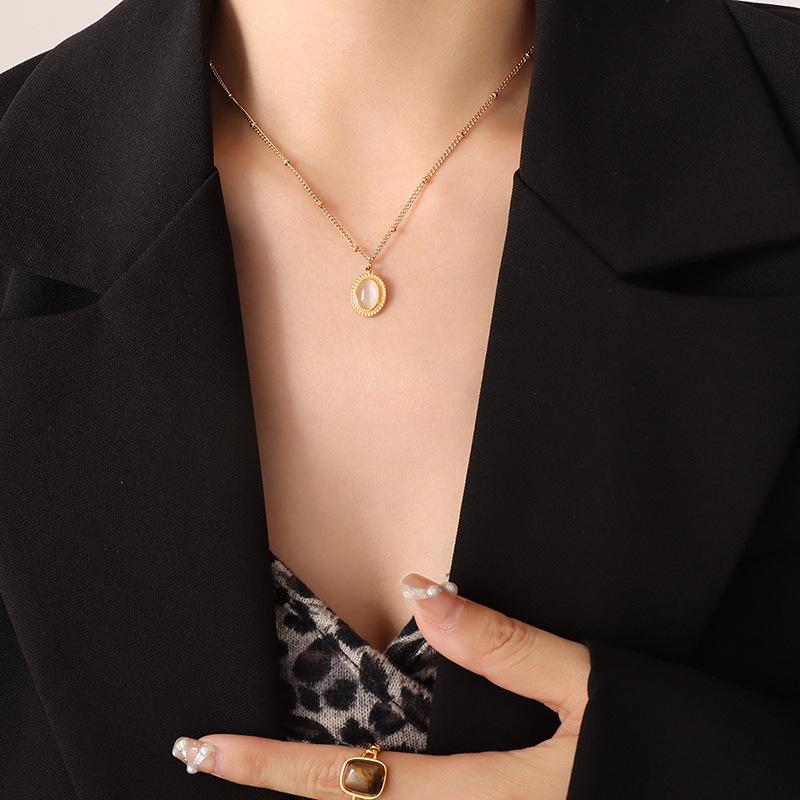 Böhmisches Retro Türkis Katzenaugen Halskette & Ohrringe Set