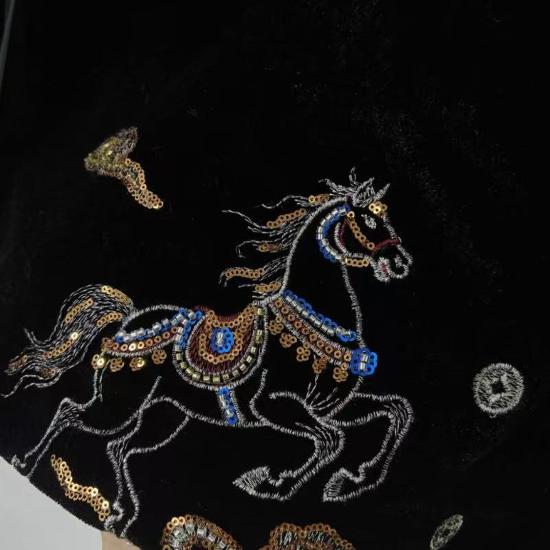 1meter Black Color Horse Pattern Embroidery Fabric Mulberry Silk Velvet Fabric for New Chinese-style Coat Vest Dress Cheongsam
