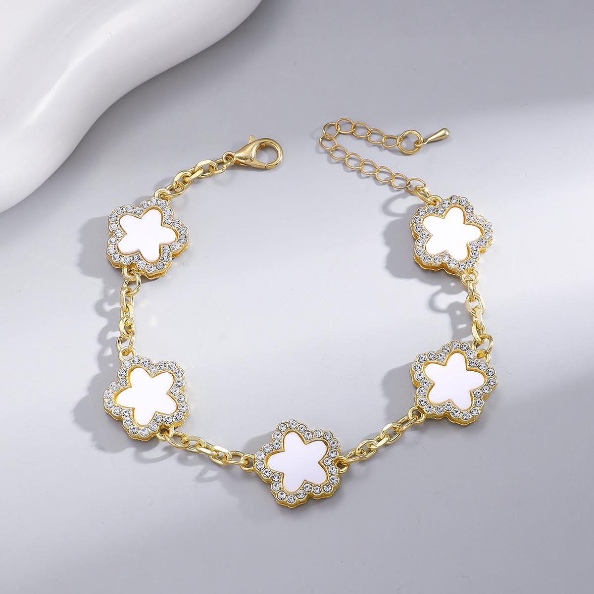 Double-sided, Double-layered Five-leafed Bracelet - Luxurious Hand Accessory for Women, Double-sided Bracelet, Fashionable