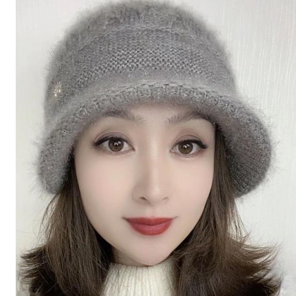 Women's New Hat Winter Knitted Squirrel Fleece Brim Fashionable Winter Warm Versatile Hat