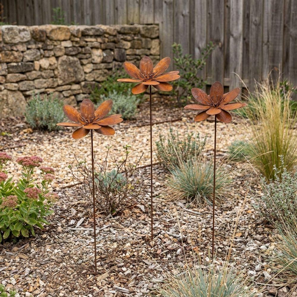 Vintage Metal Floral Stake Cast Iron Flower Yard Art Decor Rustic Plant Stakes Outdoor Use