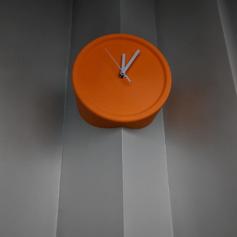 

No-Drilling Corner Wall Clock -Scandinavian Minimalist Design with Silent Movement, Modern Angular Clock for Living Room&Bedroom 8 inch