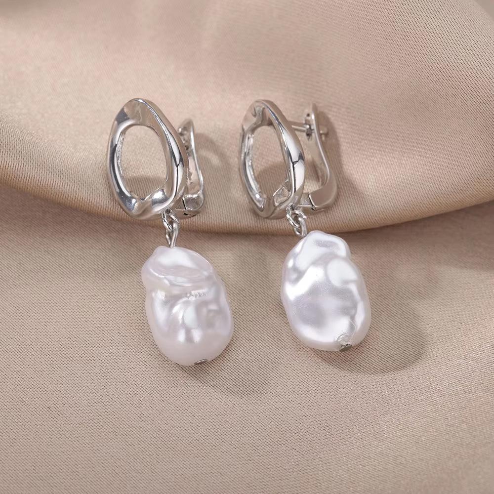 Korean Freshwater Pearl Geometric Round Dangle Earrings