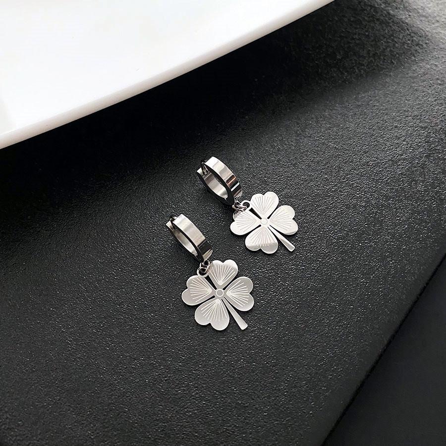 Versatile Titanium Steel Heart & Clover Earrings - Korean Style Personalized Design