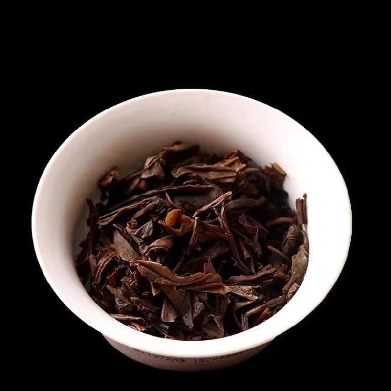 1990s Yiwu Laosheng Tea Cake Ancient Tree Tea Yunnan Pu'er Tea 357g