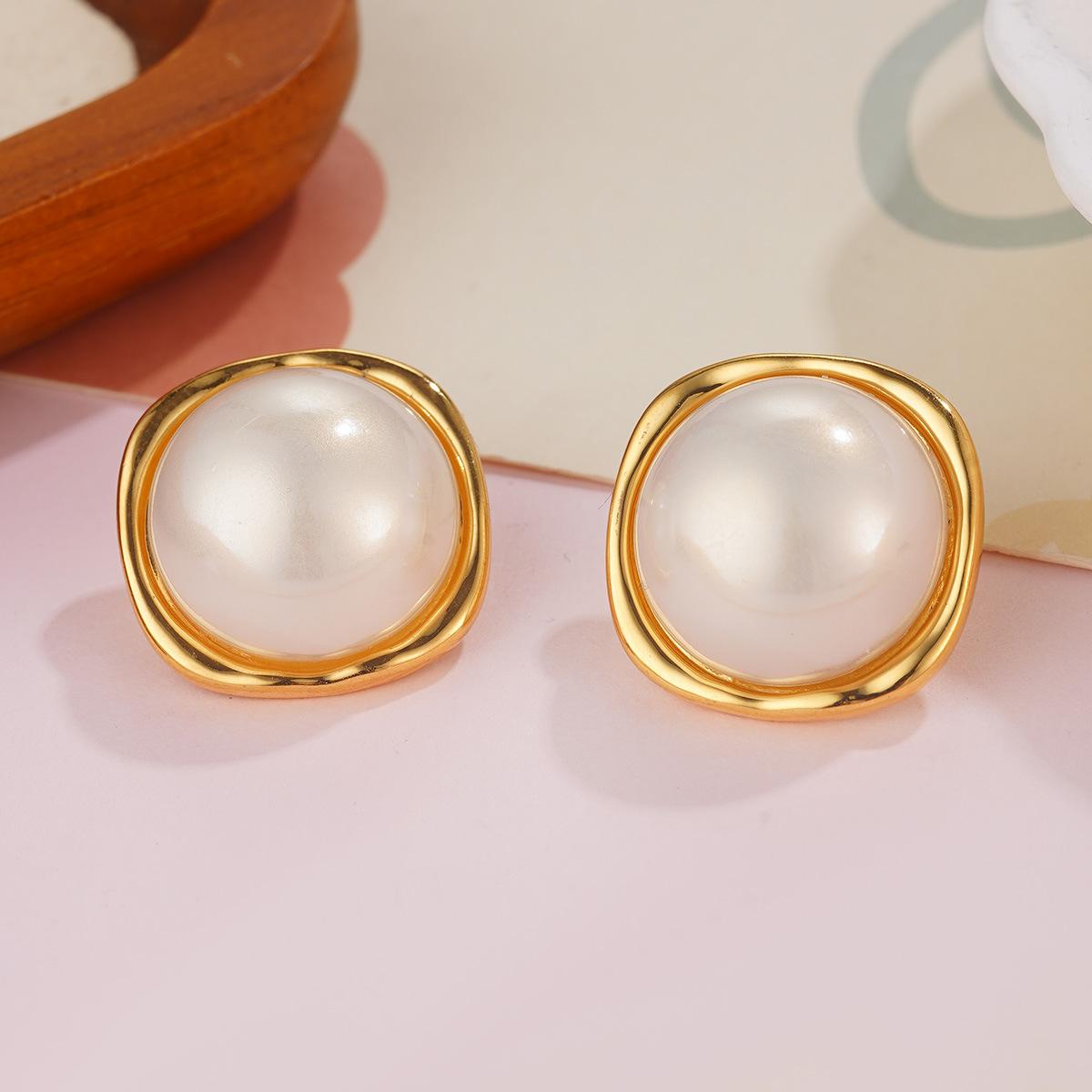 Simple earrings early spring jelly color new silver needle commuting fashion temperament earrings light luxury niche high-end earrings