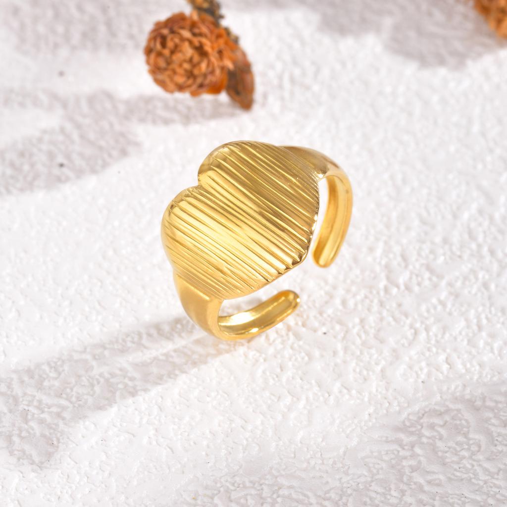 Brushed Stainless Steel Heart Ring for Women,Gold Plated Open Adjustable Finger Rings,Vintage Jewelry Gifts