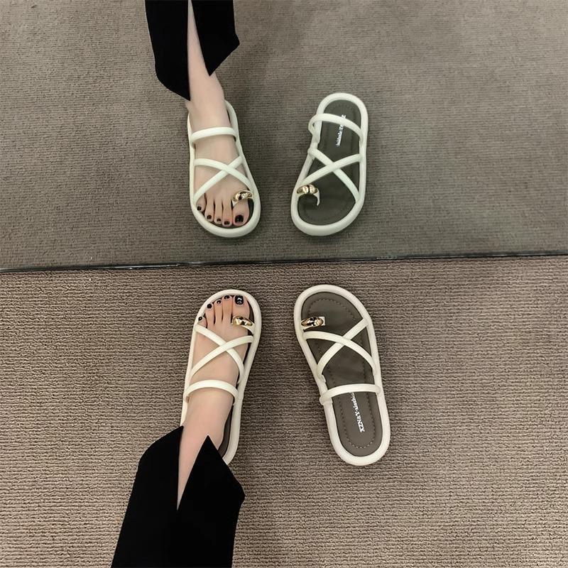 Thick-bottomed set of toe cool slippers for women's summer new outer wear fashion and high-end cross beach sandals