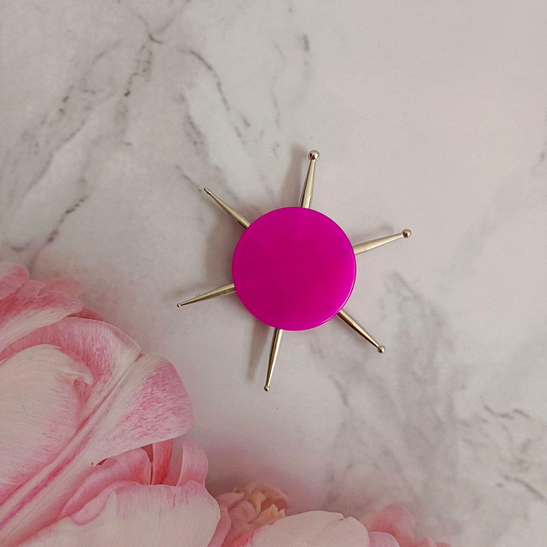 

Набор акриловых дотсов для полимерной глины - 5 и 6 головок розы красного