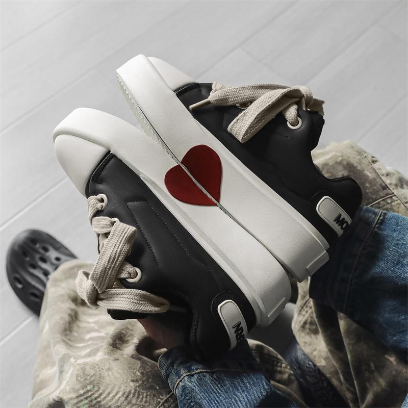 

Весенне-осенняя мужская обувь Новая любовь Обувь на платформе Модная универсальная повседневная обувь Пара Маленькие белые туфли Тренд обувь 44 чёрный