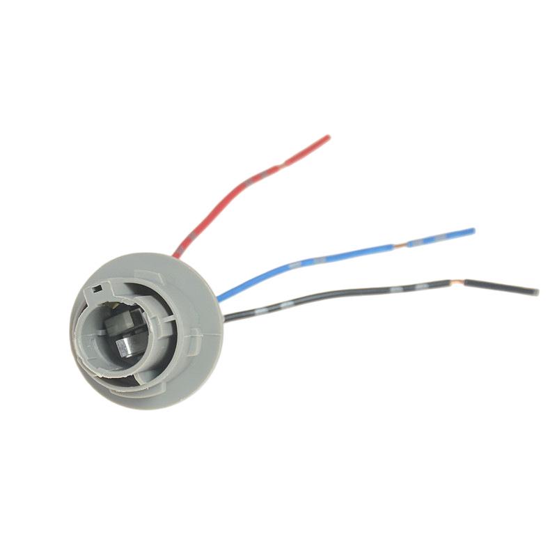

Hyundai Elantra IX25 IX35 Verna Tucson Rear Brake and Taillight Bulb Socket Adapter