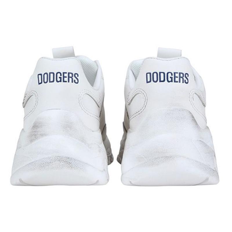 MLB Big Ball Chunky LA Dodgers Slip Resistant, Abrasion Resistant, Lightweight Low Top Chunky Sneakers Women's White Sneakers 32SHC7011-07W