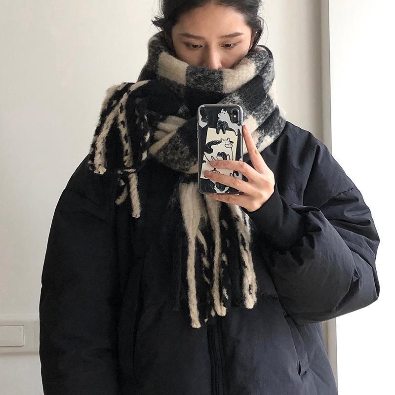 Korean Style Plaid Scarf for Women Mohair Soft Thickened  Warm Soft Girl Tassel Versatile Small Version Trendy Scarf for Men