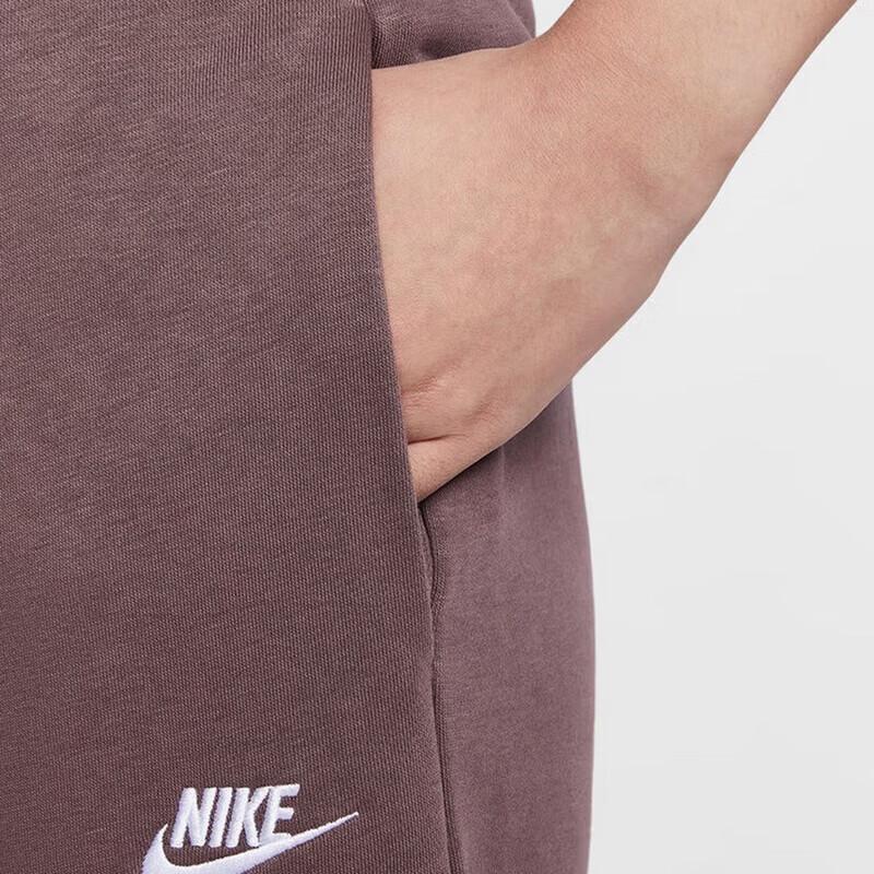Nike Women's Casual Straight-Leg Pants FB2728