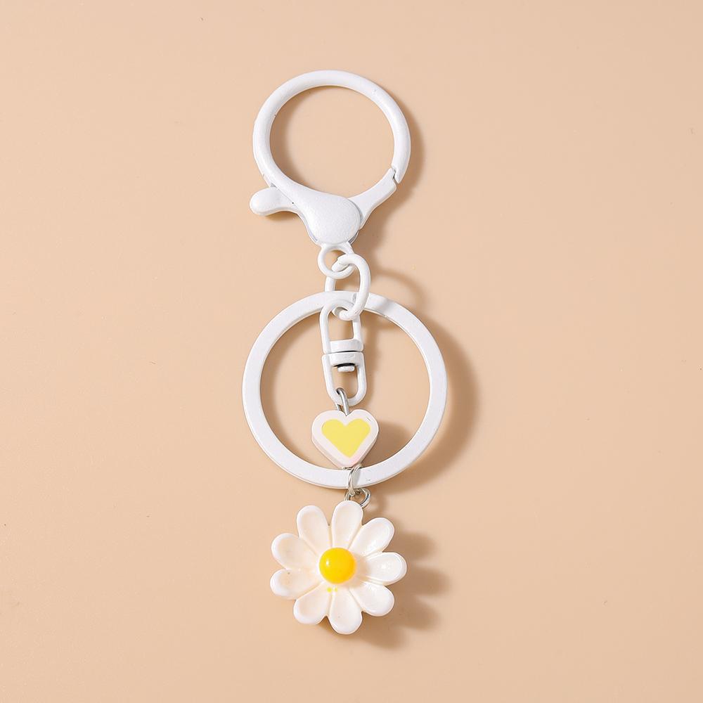 Cute Enamel Flower Keychain Women Girls Key Ring Pendants for Handbag Decor Handmade Key Chain Jewelry Gift