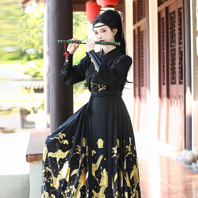 Elegant Black Hanfu: Gold-Stamped Crane Design, Plus Size Couple Set, Traditional Chinese Style Skirt for Women