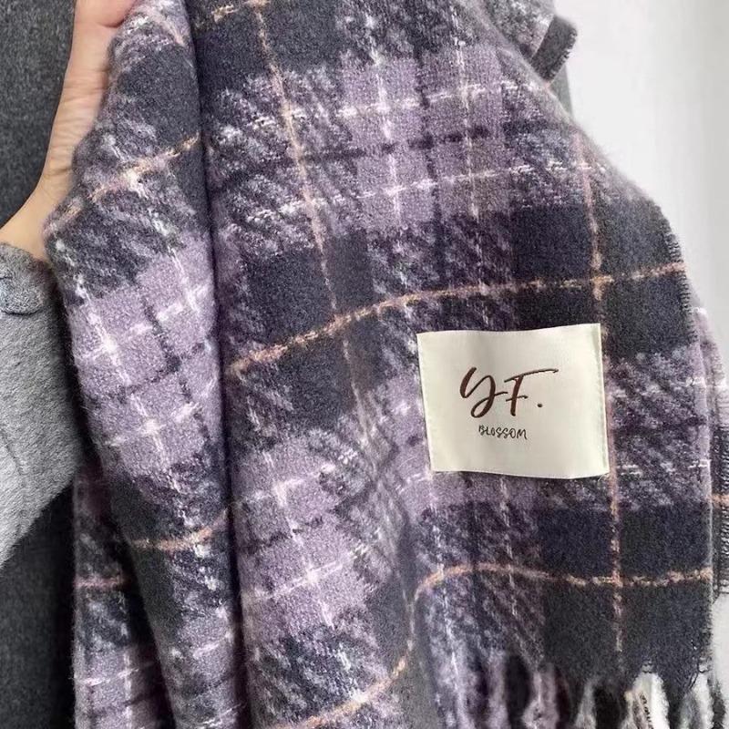 Red Christmas plaid scarf girls winter new versatile warm plaid scarf shawl green