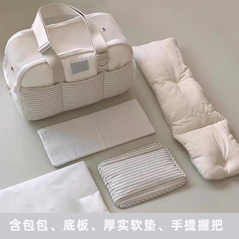 Portable Pet Carrier Bag Cats Dogs Winter Warm Breathable Mesh Striped Shoulder Handheld Travel