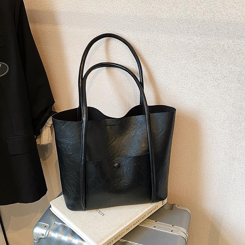 Premium sense retro bag women's autumn and winter 2025 popular texture versatile shoulder bag large capacity tote big bag