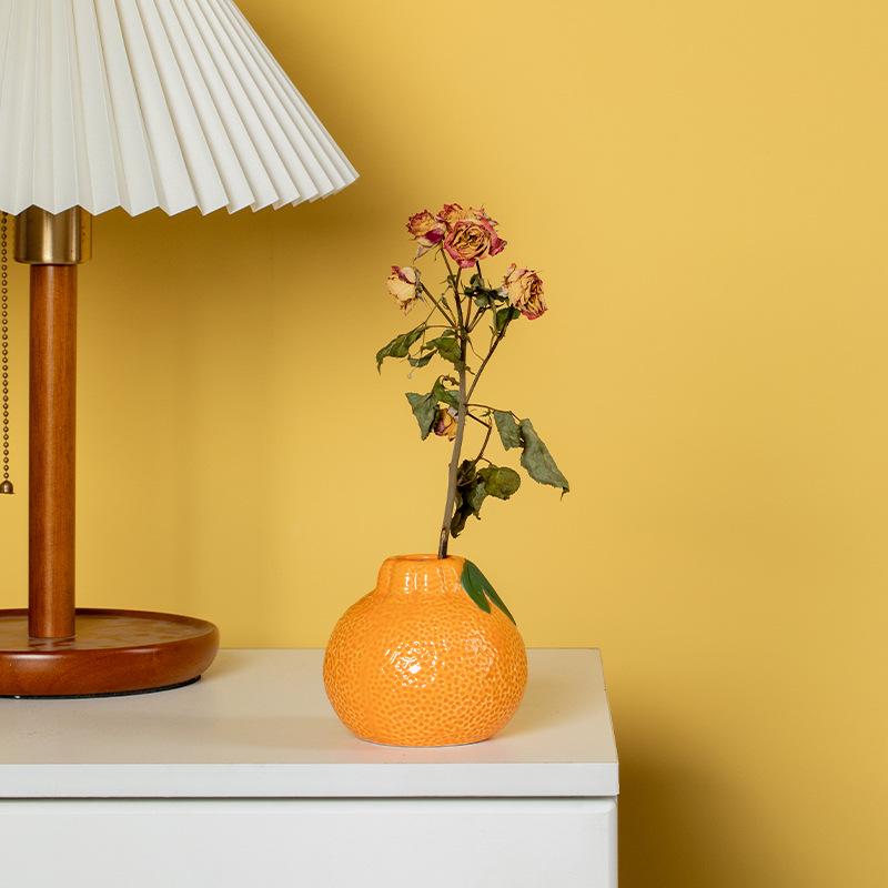Creative Ceramic Vase for Hydroponic Plants, Pothos, Fresh Flowers, and Desktop Ornaments - Perfect for Living Room Decor.