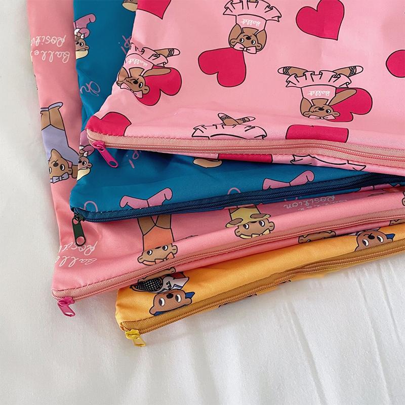 Kawaii Makeup Bag  Cartoon Bear Pattern Cosmetic Pouch Toiletry Bag Large Capacity Portable Stationery Bag