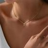 Colier Elegant Cruce din Oțel Inoxidabil pentru Femei Pandantiv Trendy Bijuterii Potrivit Atât pentru Purtare Casual Cât și la Petrecere