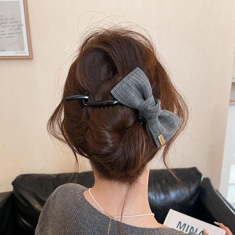 Stoffschleifen-Haarspange, schlicht, modisch und vielseitig, hochwertiges Gefühl, Temperament mit Federklemme am Hinterkopf, exquisiter Nischen-Haarschmuck