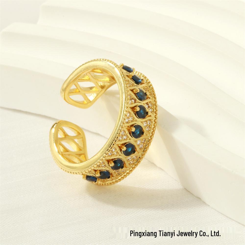 "Chic French Multi-Layer Zircon Ring: Unique Cold-Style Jewelry".