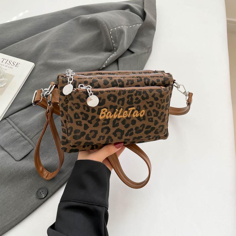 Women's Leopard Print Handbag Vintage Shoulder Bag